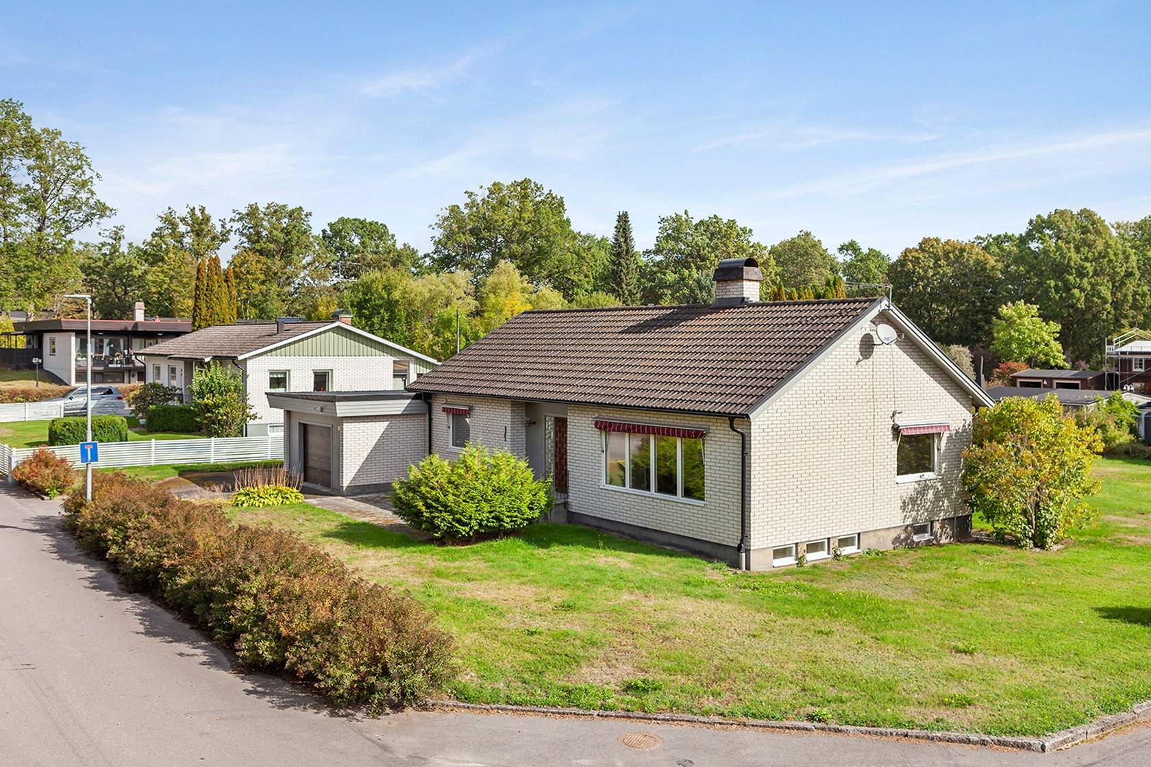 5 rum villa på Ängsvägen 14 Urshult - Åsnenområdet, Tingsryds kommun - bild 2