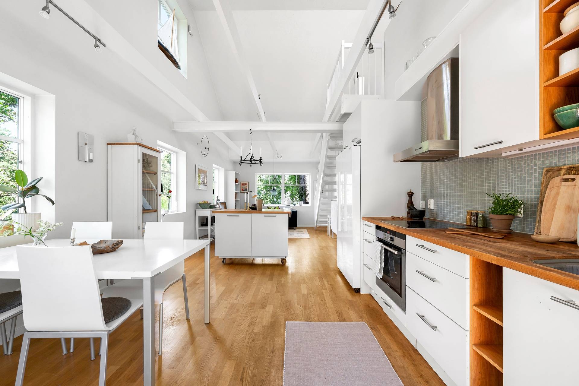 4 rum Parhus på Lövbergavägen 42C Kummelnäs Nacka kommun - bild 10