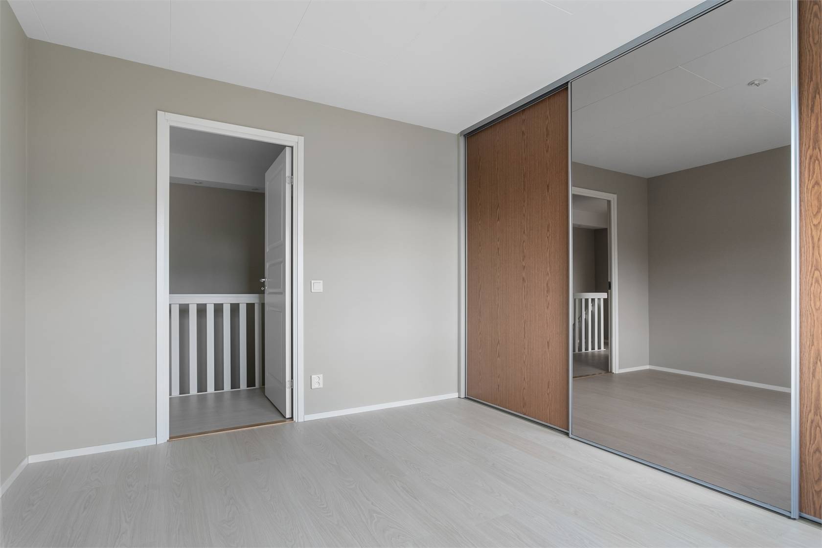 3 rum Radhus på Rådjursvägen 129 Tumba Botkyrka kommun - bild 28