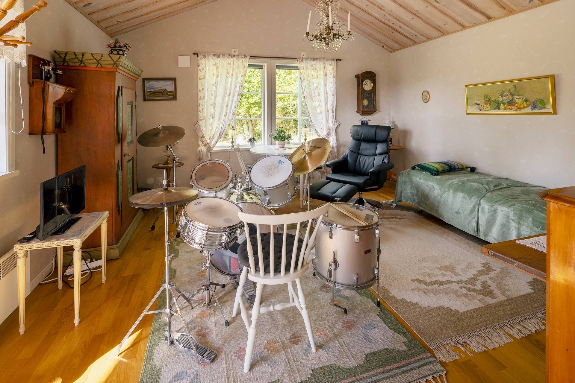170 m² Villa på Hardemo-Kvarntorp 105 Kumla kommun - bild 44