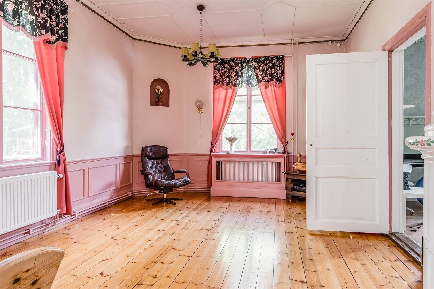 10 rum Villa på Sixbovägen 2 Österfärnebo Sandvikens kommun - bild 46