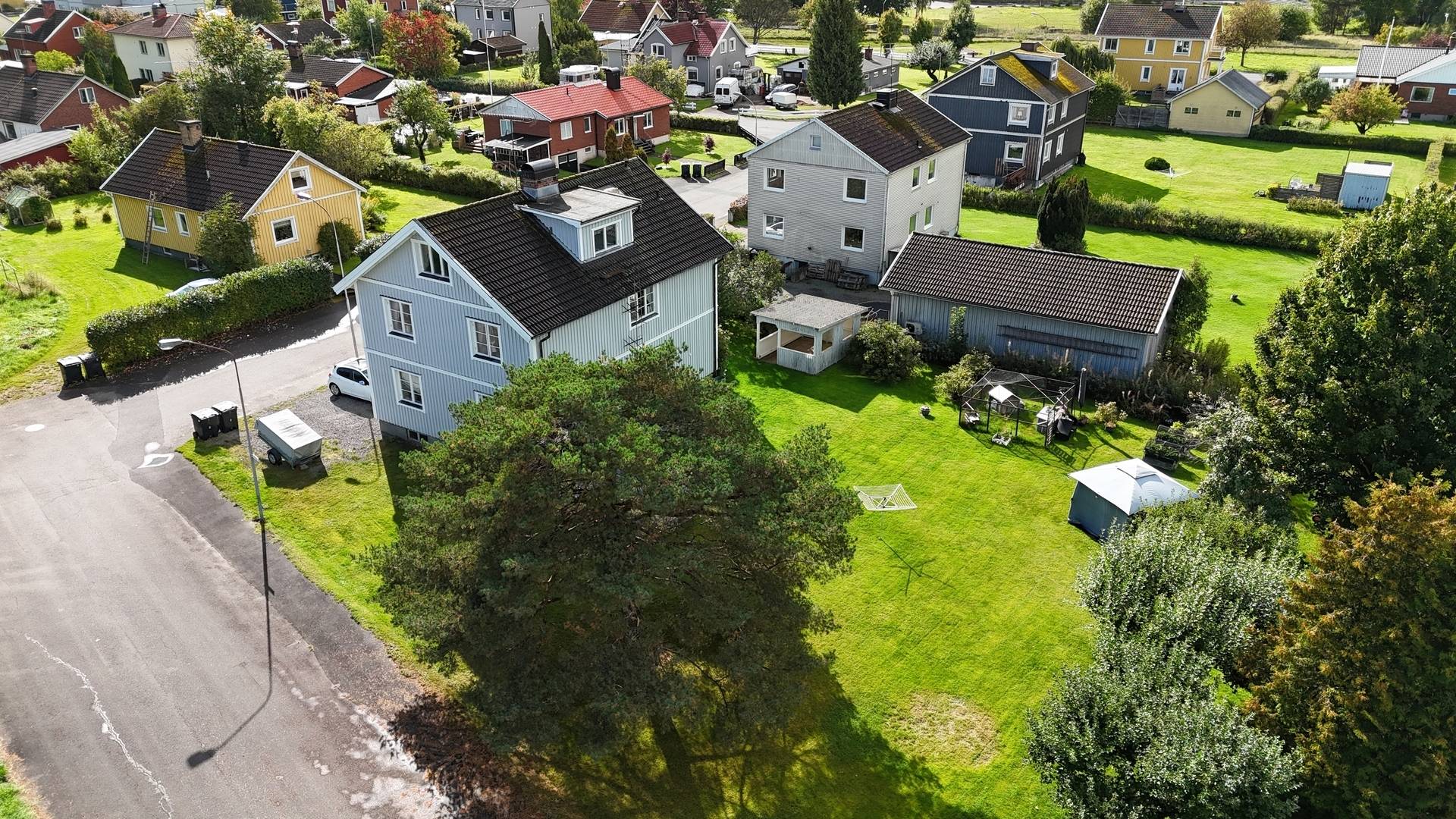 8 rum Villa på Odlarevägen 4 Norr Värnamo kommun - bild 24