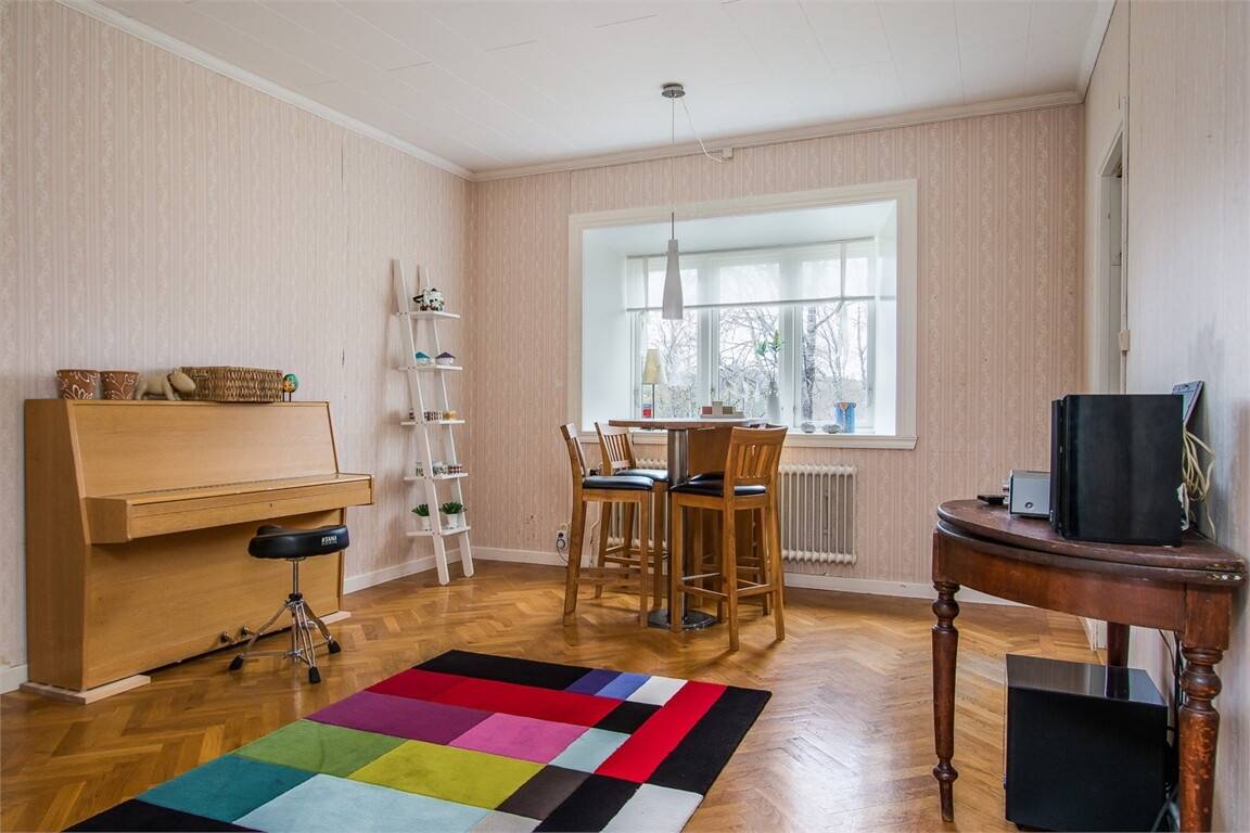 12 rum Villa på Skarpavägen 5 Fredriksberg Ludvika kommun - bild 13