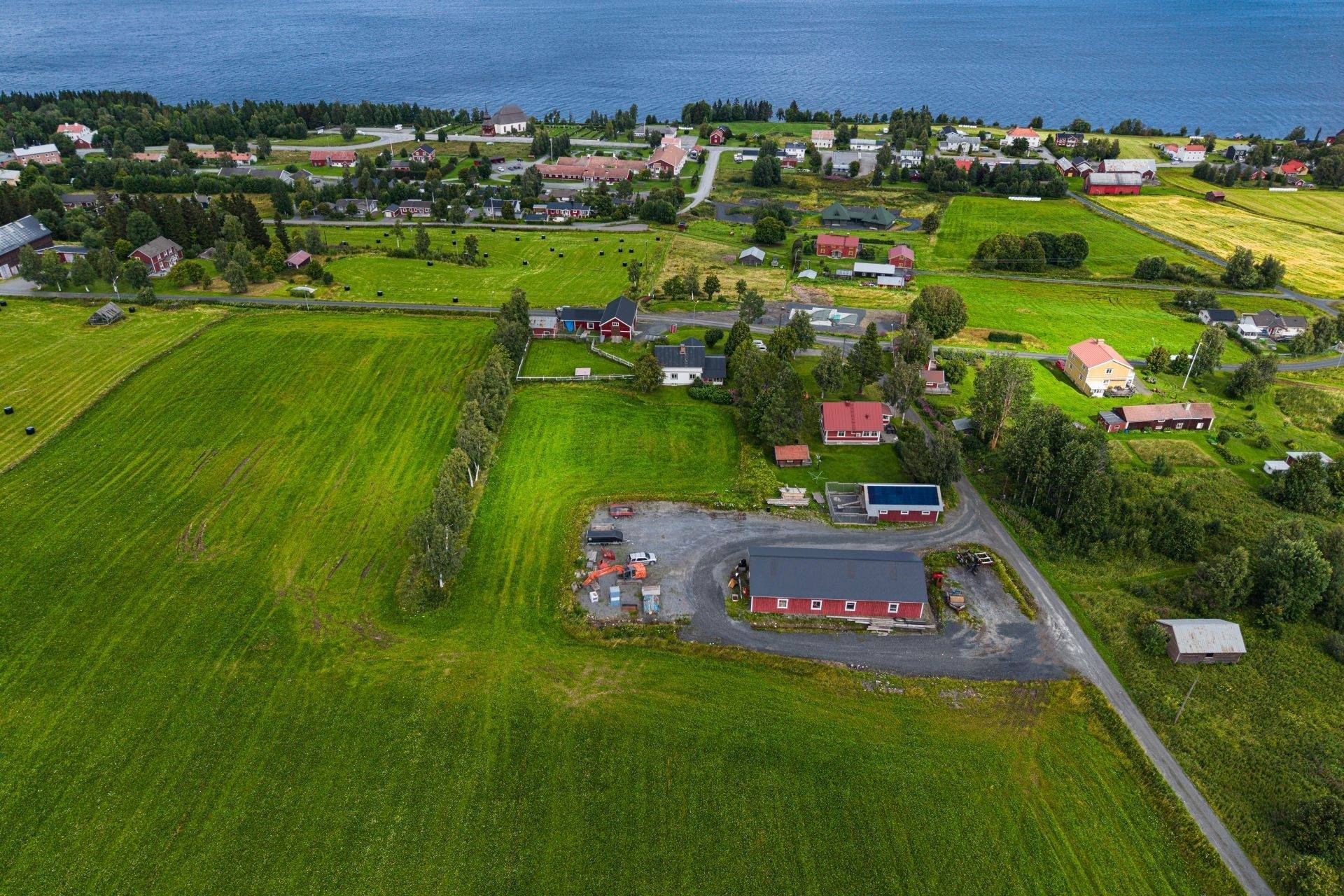 Gård med jordbruk på Högenvägen 29 Hallen Åre kommun - bild 70