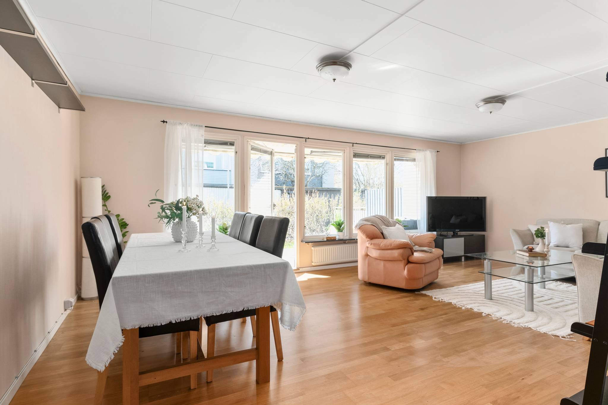 5 rum Radhus på Toppklockegränd 26 Hässelby Villastad Stockholms kommun - bild 10
