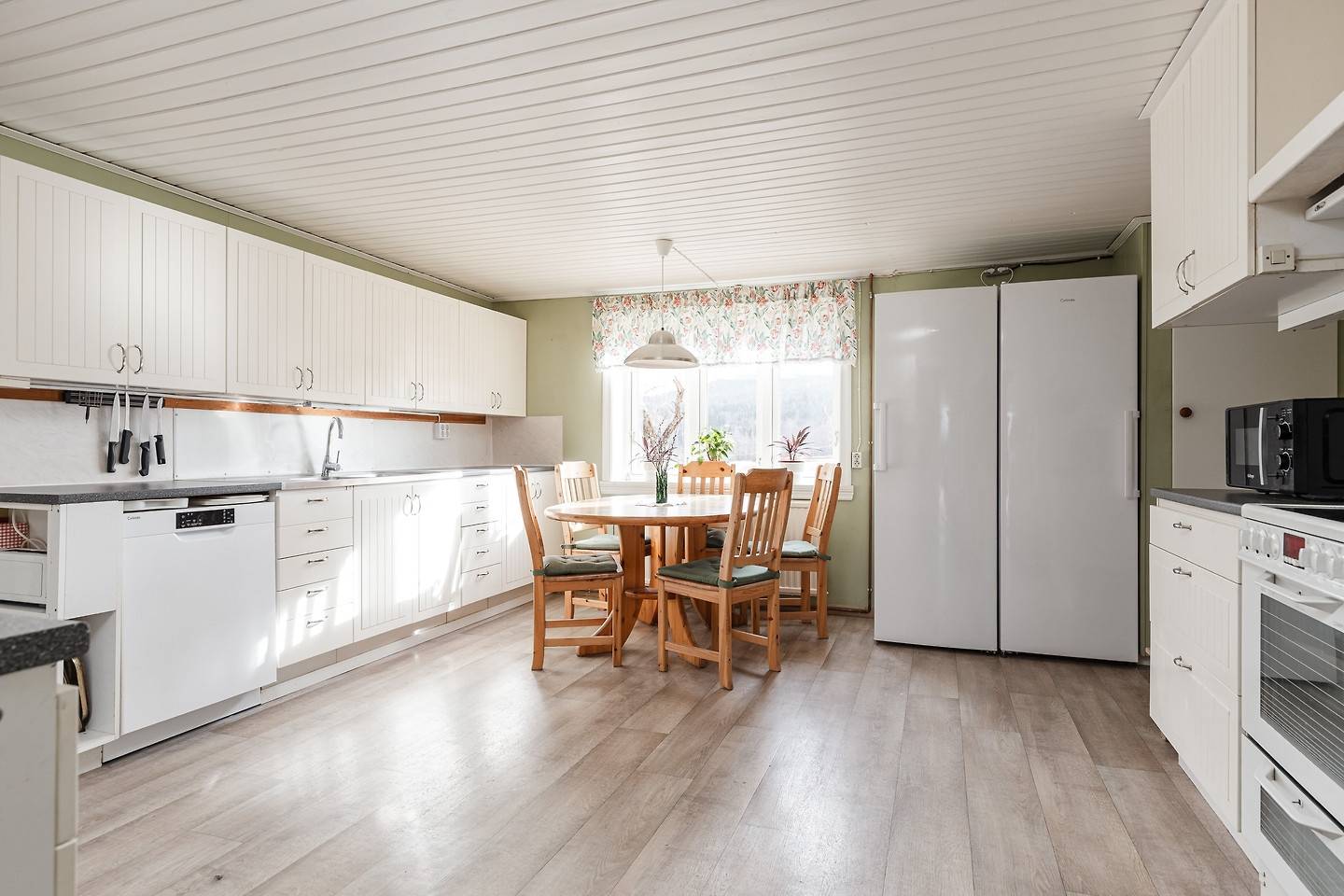 5 rum Villa på Södra Fjöle Nol I Stuga 1 Klässbol Arvika kommun - bild 11
