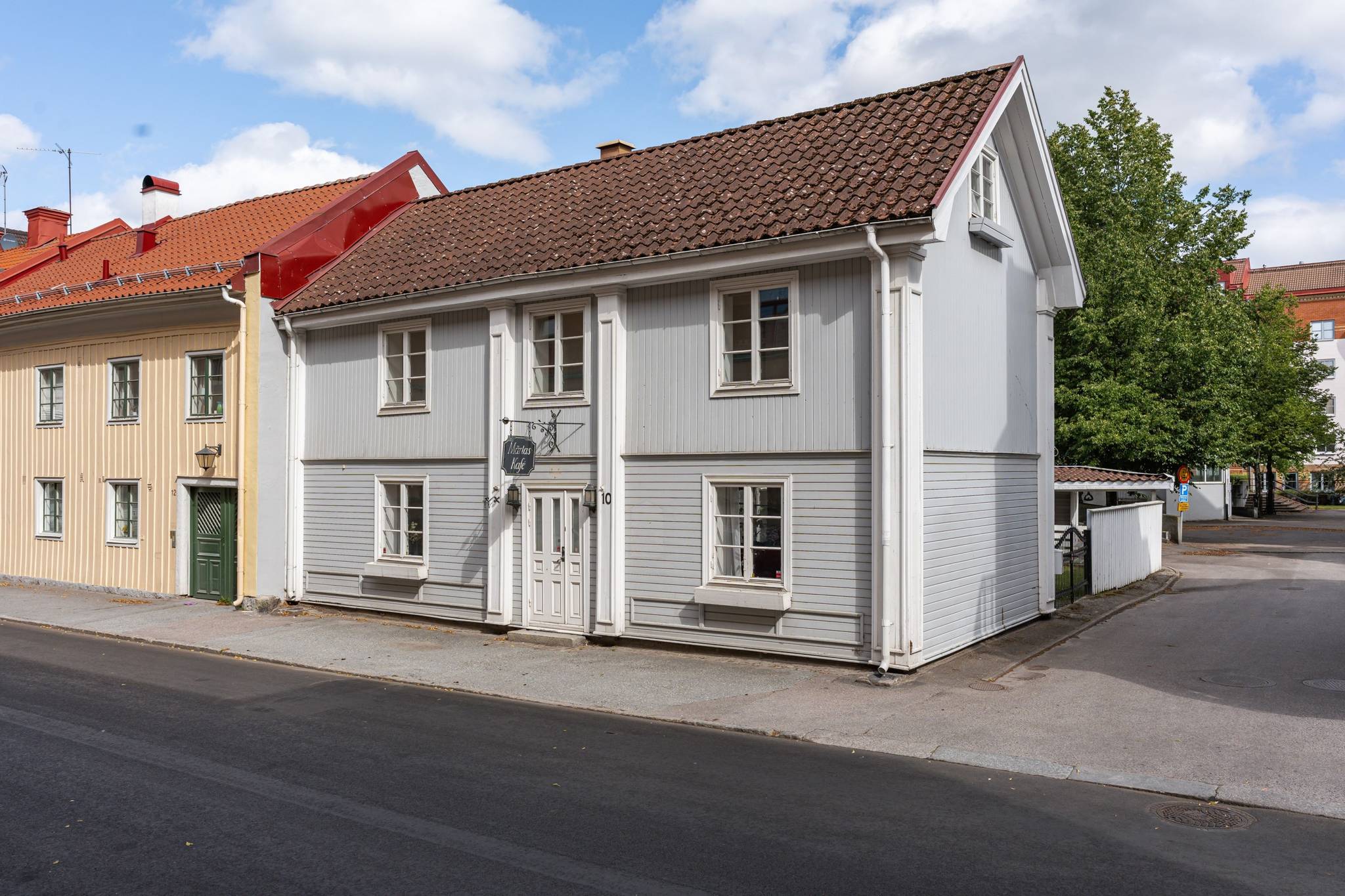 6 rum villa på Skolgatan 10 Örebro, Örebro kommun - bild 2