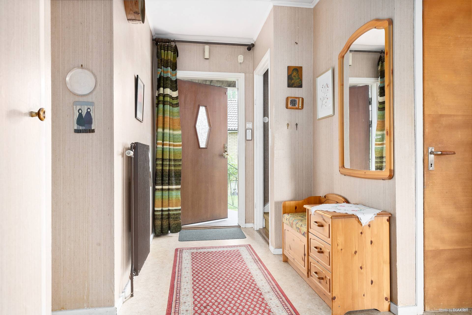 6 rum Villa på Halltorpsgatan 14 Stavre Trollhättans kommun - bild 8
