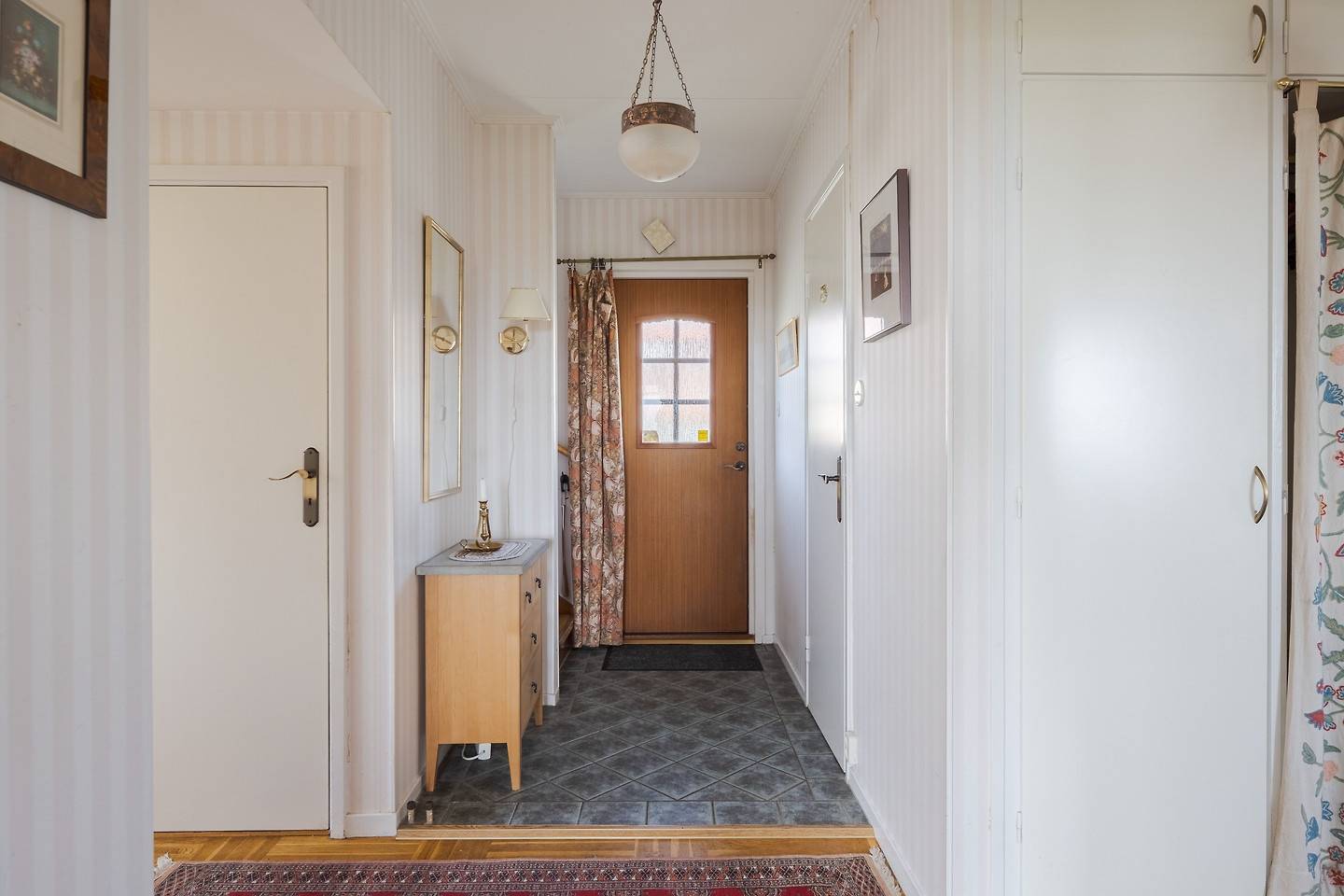 5 rum Villa på Blåbärsstigen 47 Billingssluttningen Skövde kommun - bild 11