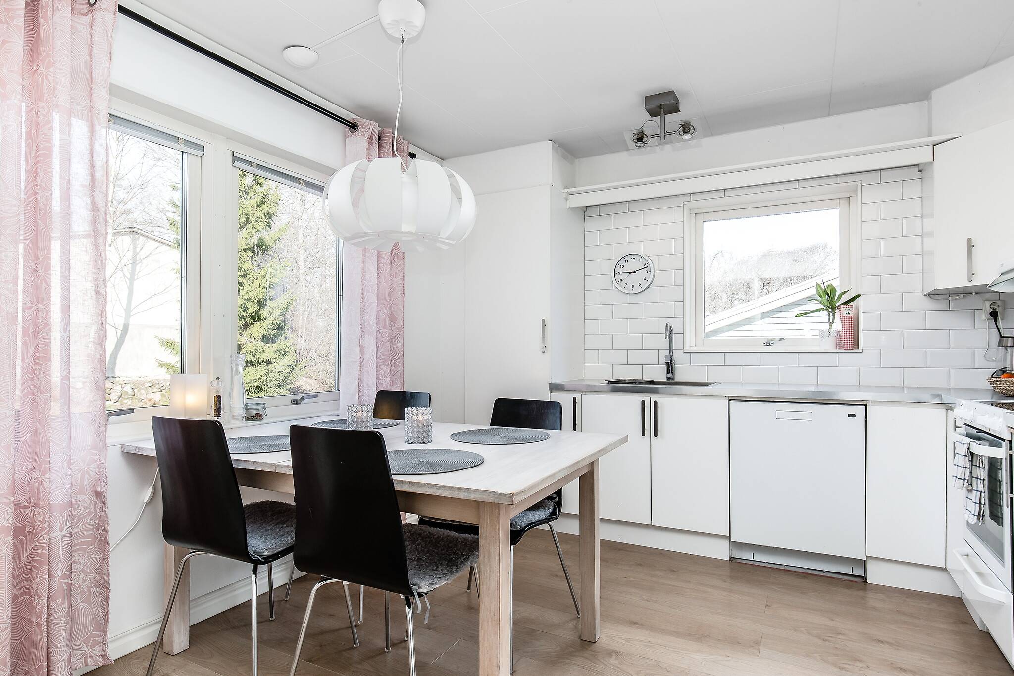 2.5 rum Lägenhet på Kortvingevägen 3D, 1tr Myrängen Huddinge kommun - bild 8