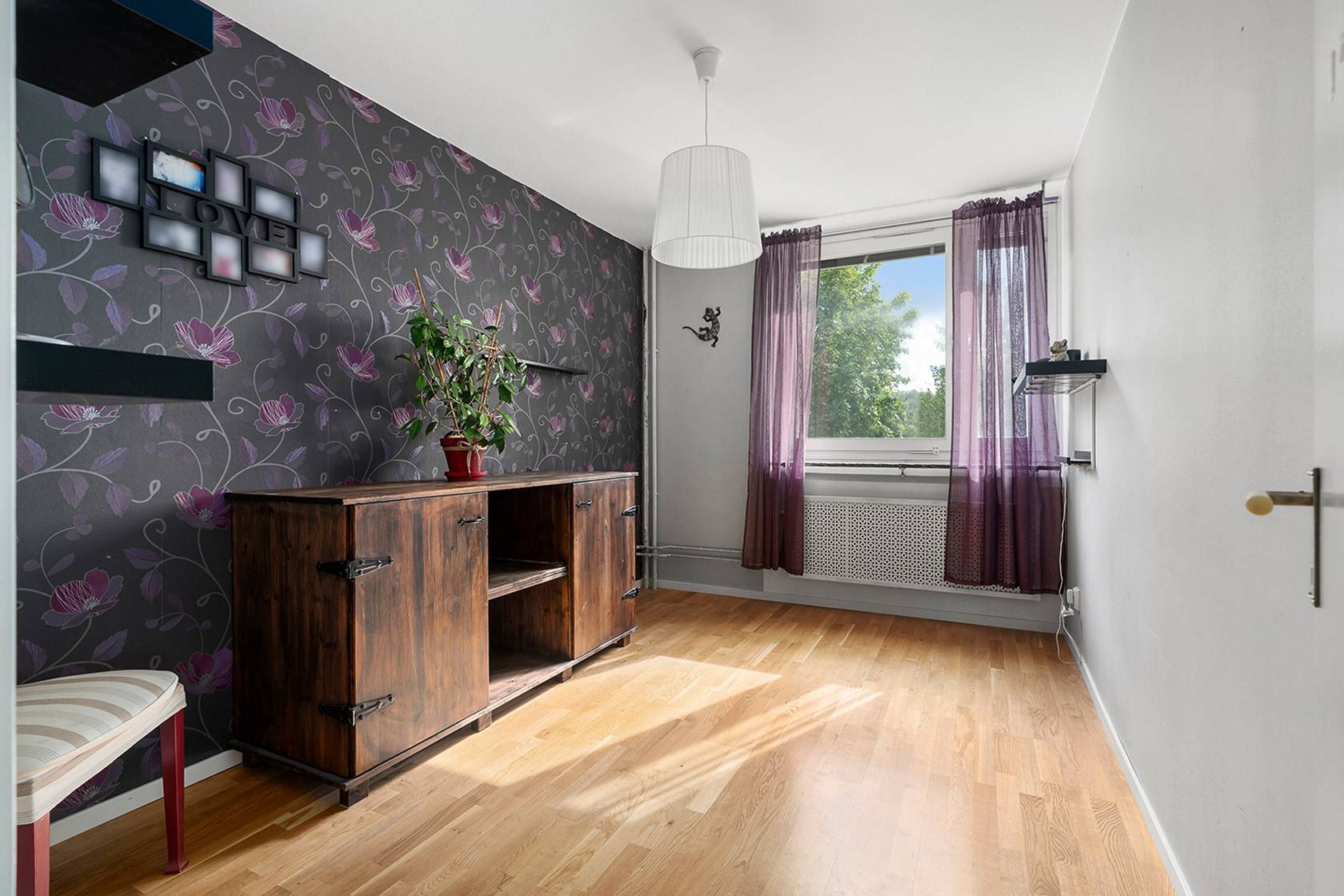 4 rum Lägenhet på Elsarostigen 8 Södertälje kommun - bild 12