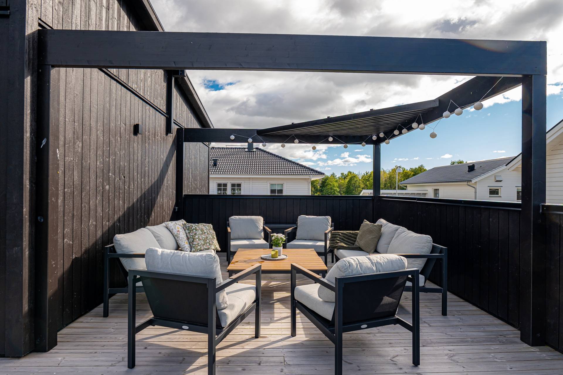 7 rum Villa på Åkerholmsgatan 4 Trädgårdsstaden Skövde kommun - bild 69