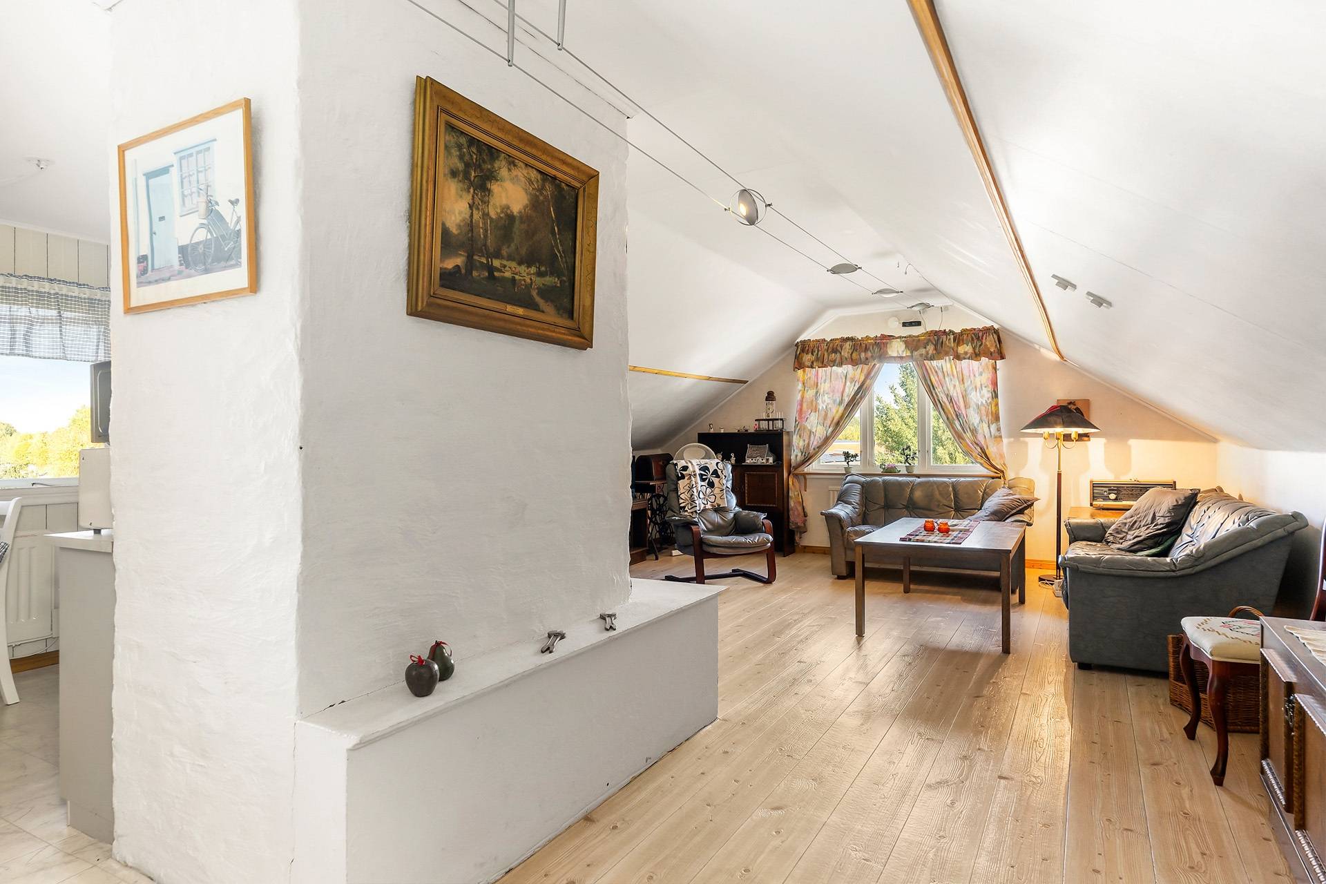 8 rum Villa på Odlarevägen 4 Norr Värnamo kommun - bild 18
