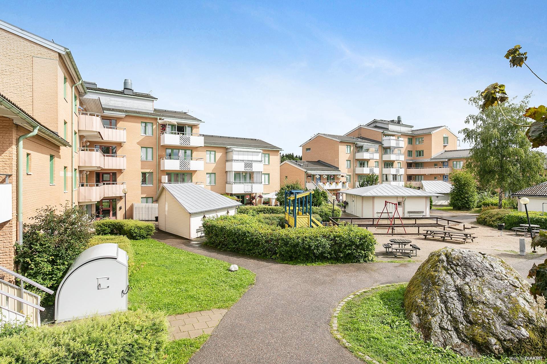 2 rum Lägenhet på Vildrosgatan 31 Gryta Västerås kommun - bild 3