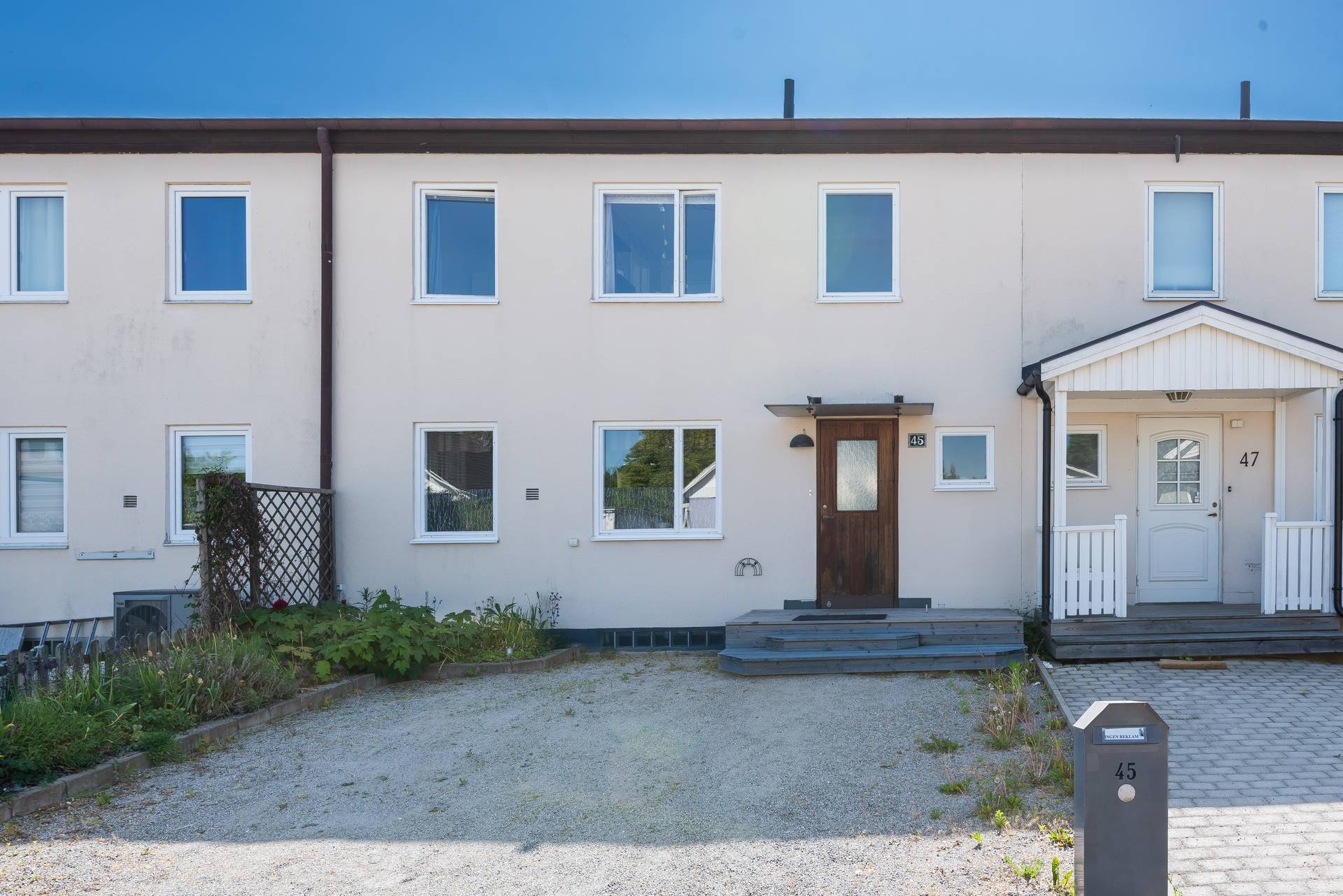 6 rum Radhus på Snickarvägen 45 Gamla Bro Upplands-Bro kommun - bild 4