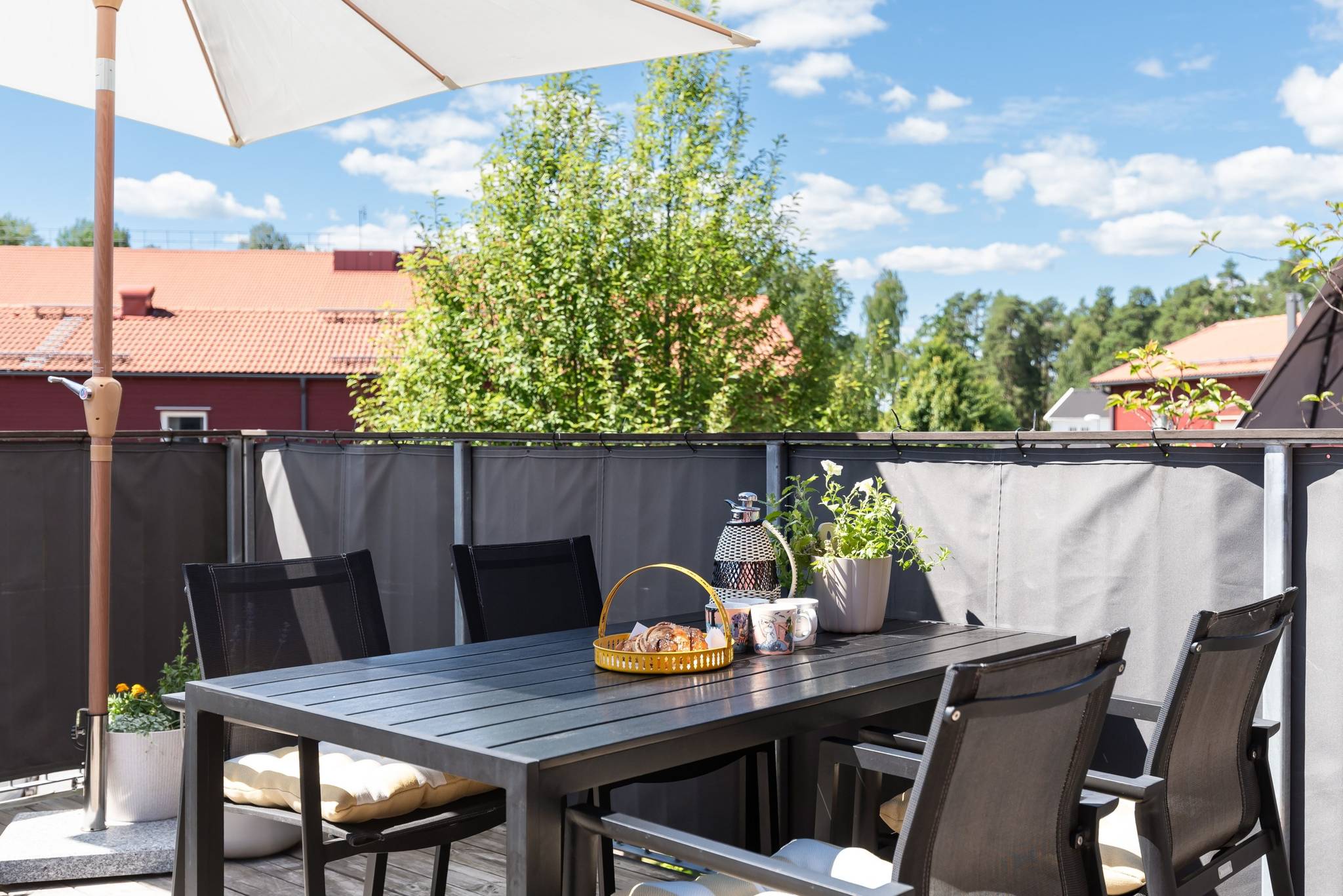 3 rum Radhus på Värngatan 7D Rynningeåsen Örebro kommun - bild 24