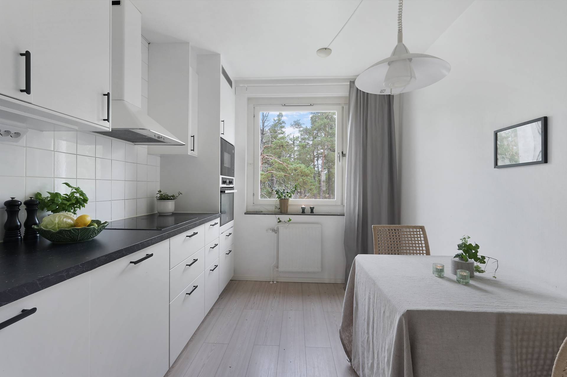 3 rum Lägenhet på Springarvägen 16 Trångsund Huddinge kommun - bild 2