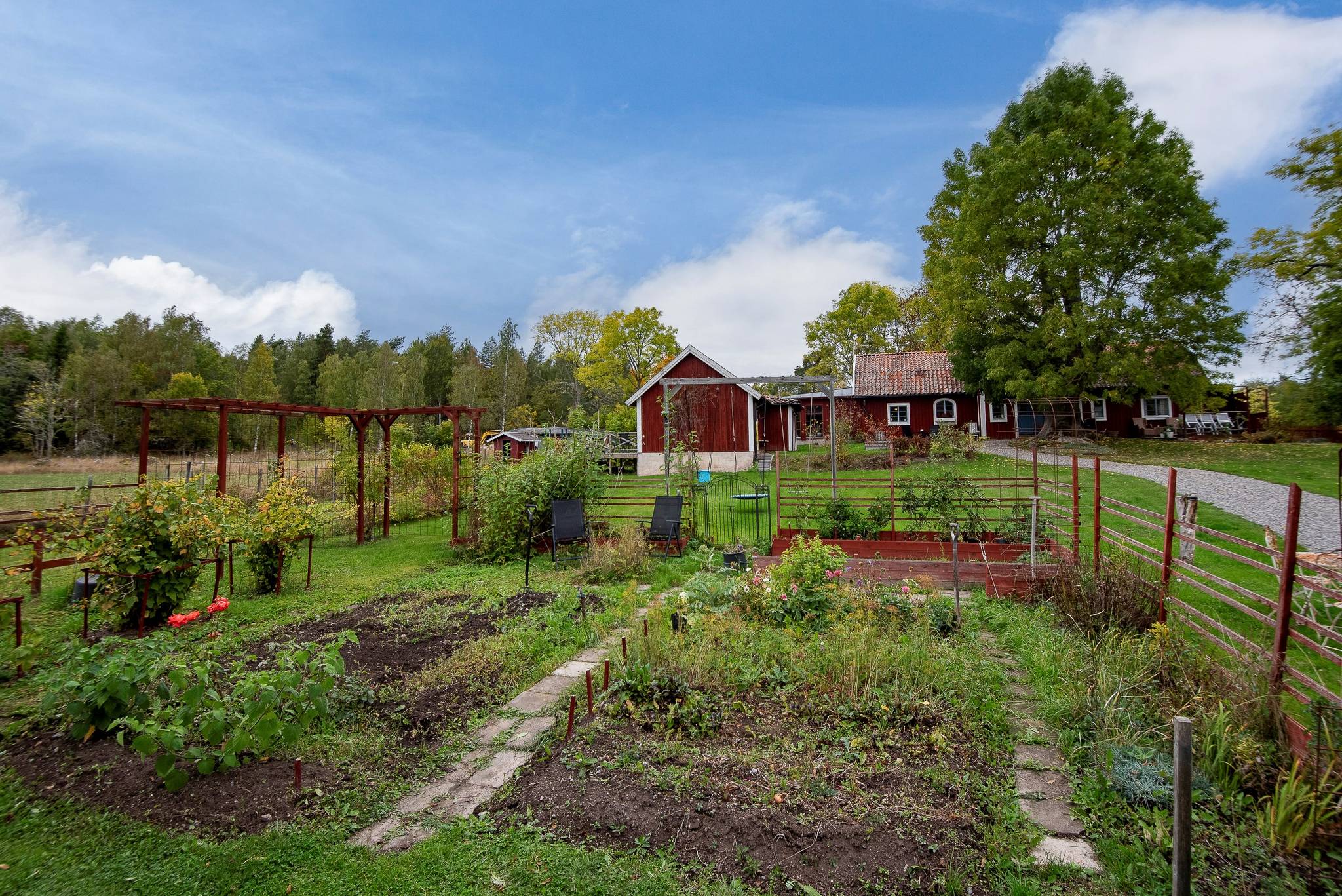 8 rum Gård/skog på Torsta 1 Västerås kommun - bild 20