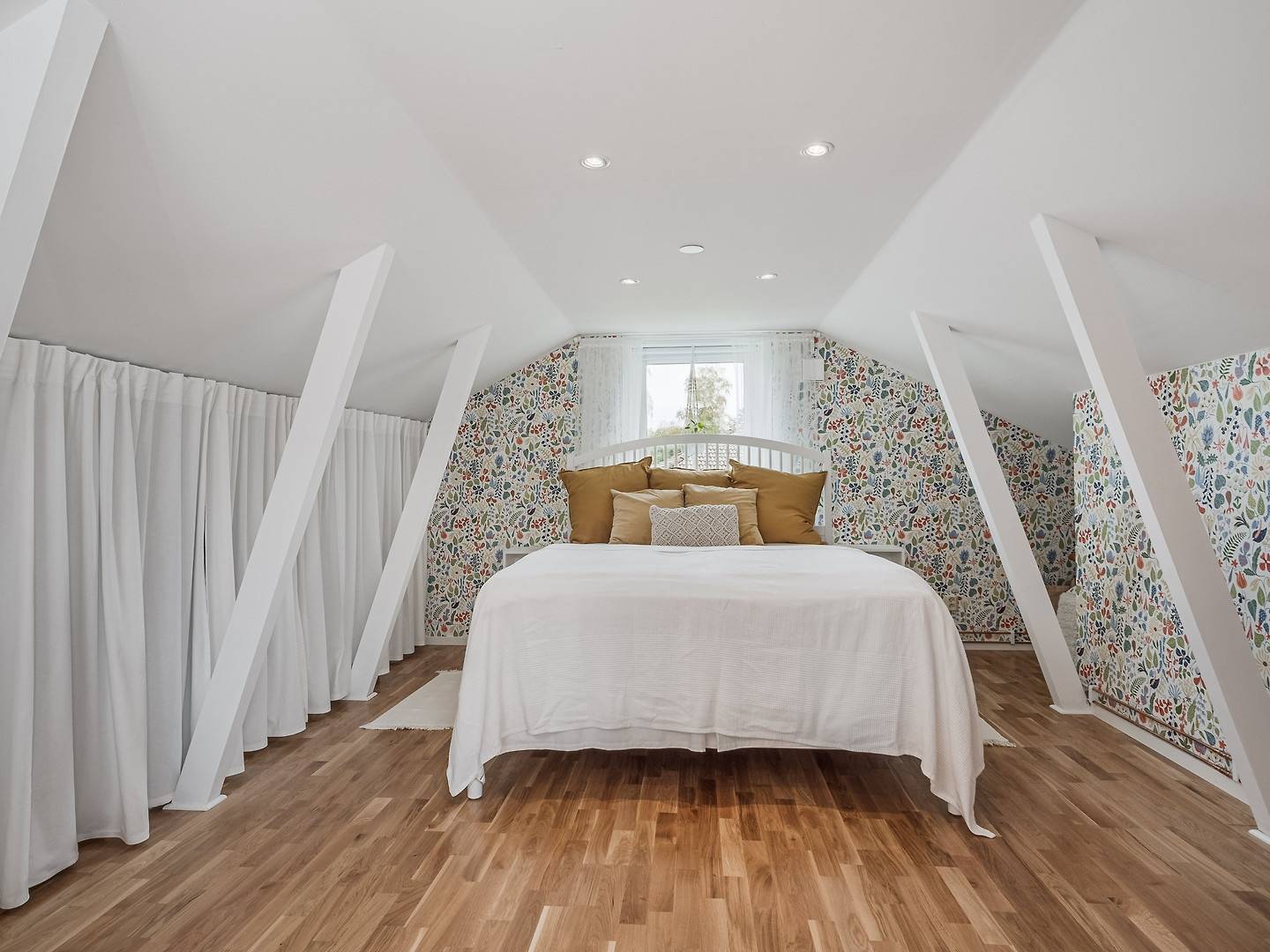 6 rum Villa på Hällbyvägen 41 Ransta Sala kommun - bild 22
