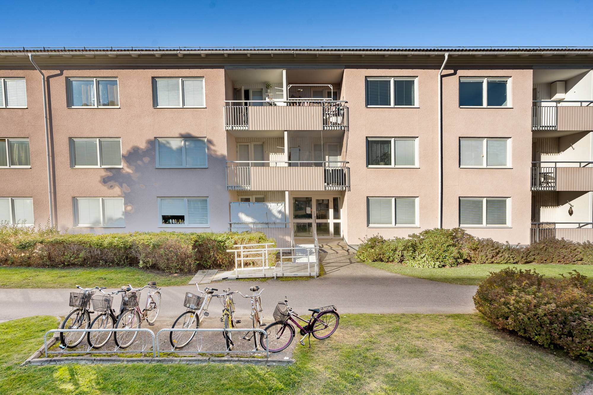 3 rum Lägenhet på Knotavägen 26 Bjurhovda Västerås kommun - bild 16