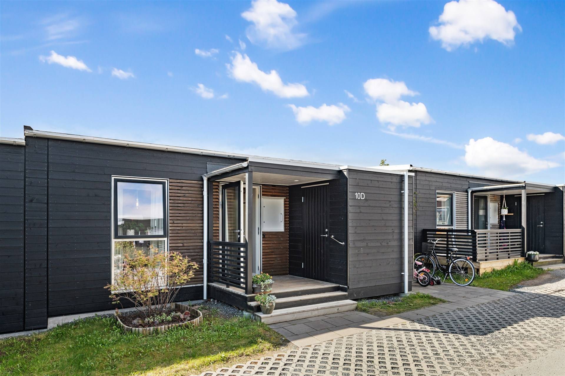 3 rum Radhus på Junovägen 10d Solbacka Norrtälje kommun - bild 2