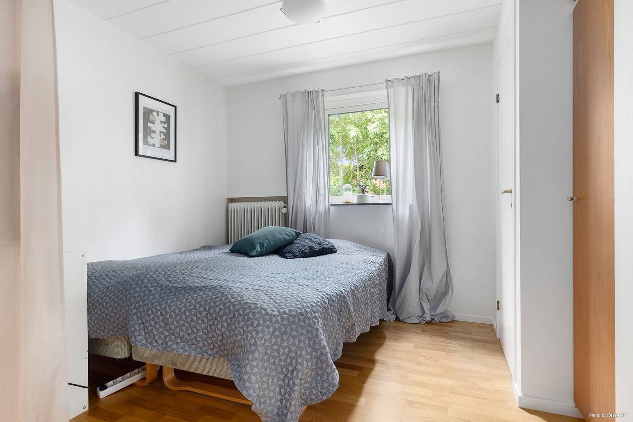 4 rum Parhus på Rektorsgatan 12B Hörby Hörby kommun - bild 18