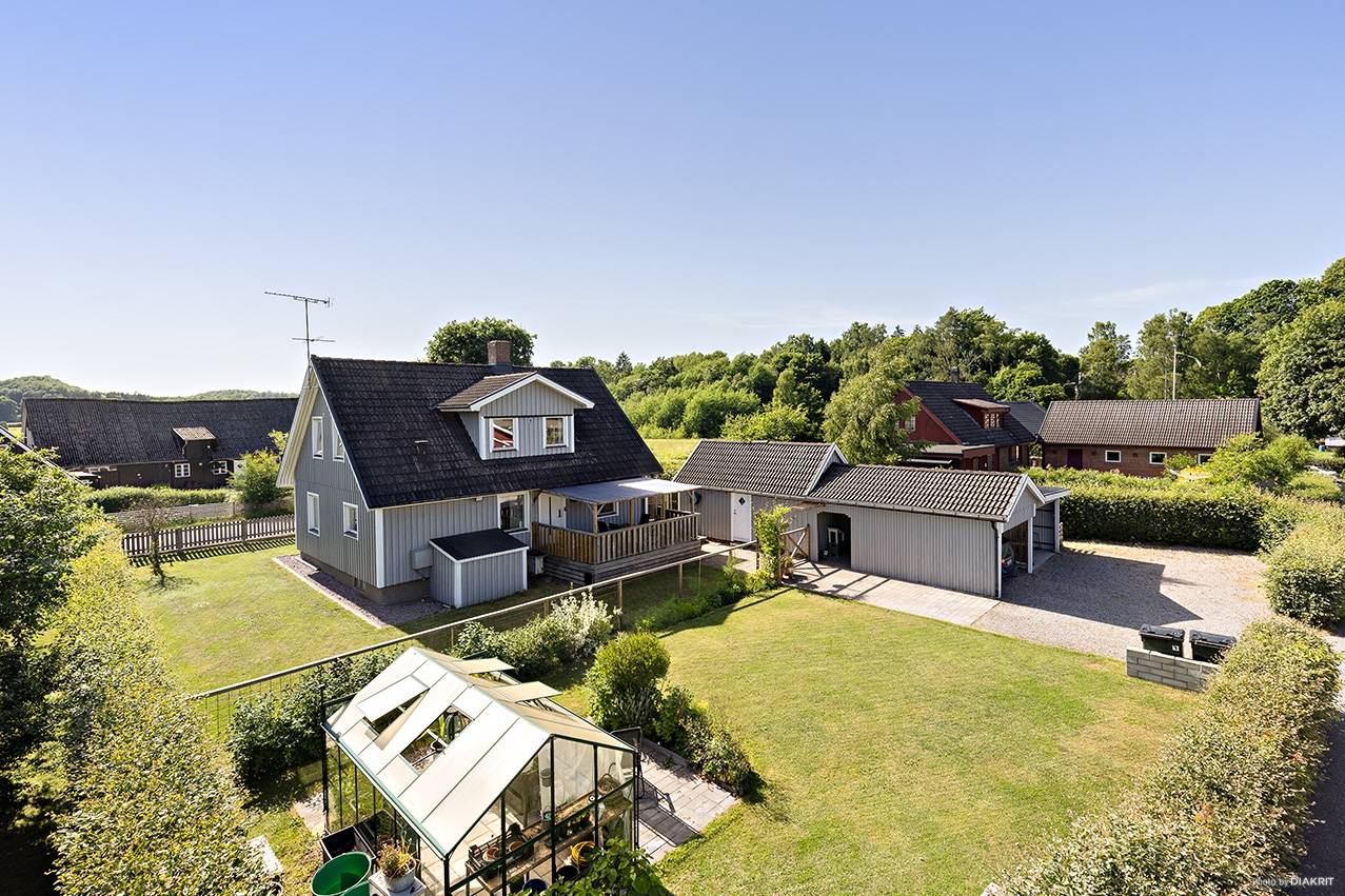 6 rum villa på Sallanders väg 7 , Höörs kommun - bild 1
