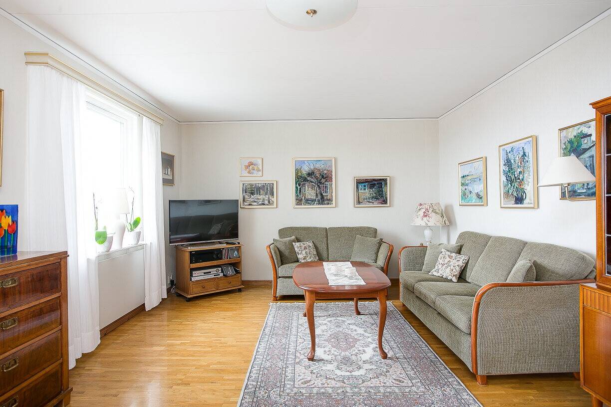 4 rum Villa på Hästhagsgatan 64 Huskvarna Öxnehaga Jönköpings kommun - bild 16
