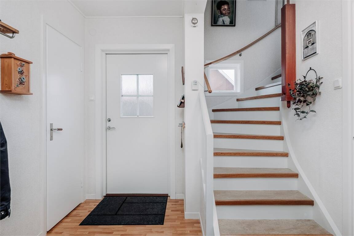 5 rum Villa på Vallgatan 22 Söder Hjo kommun - bild 6