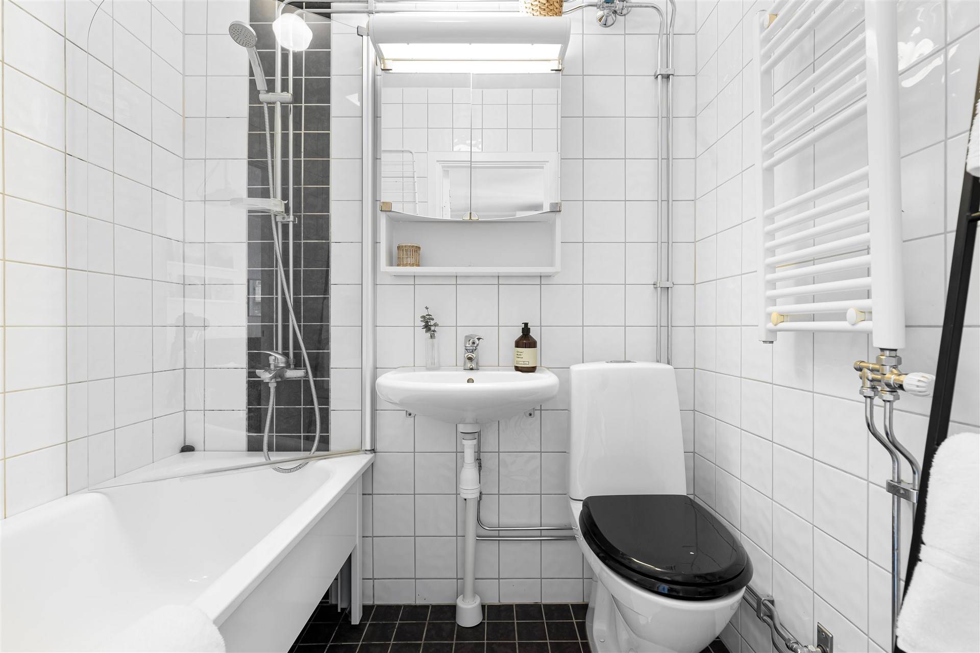 1 rum Lägenhet på Dragarbrunnsgatan 33 Centrum Uppsala kommun - bild 11
