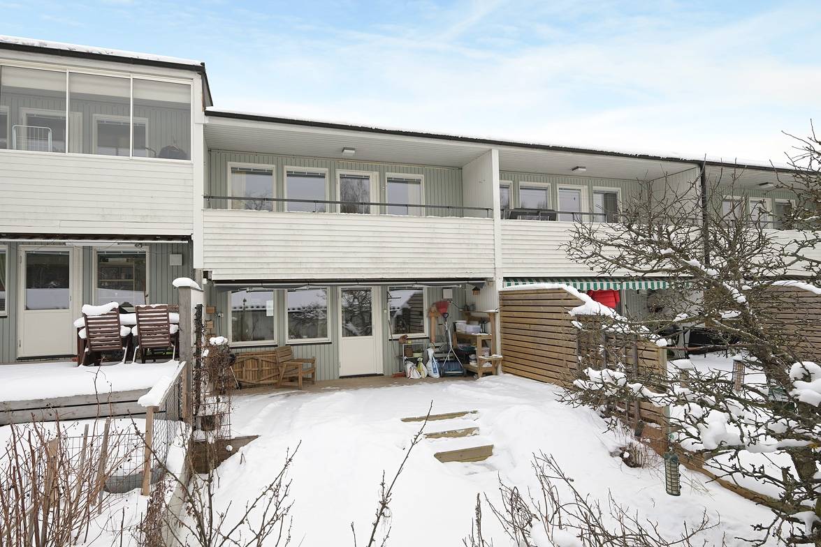 5 rum Radhus på Sandbackavägen 28C Sandbacka Umeå kommun - bild 2