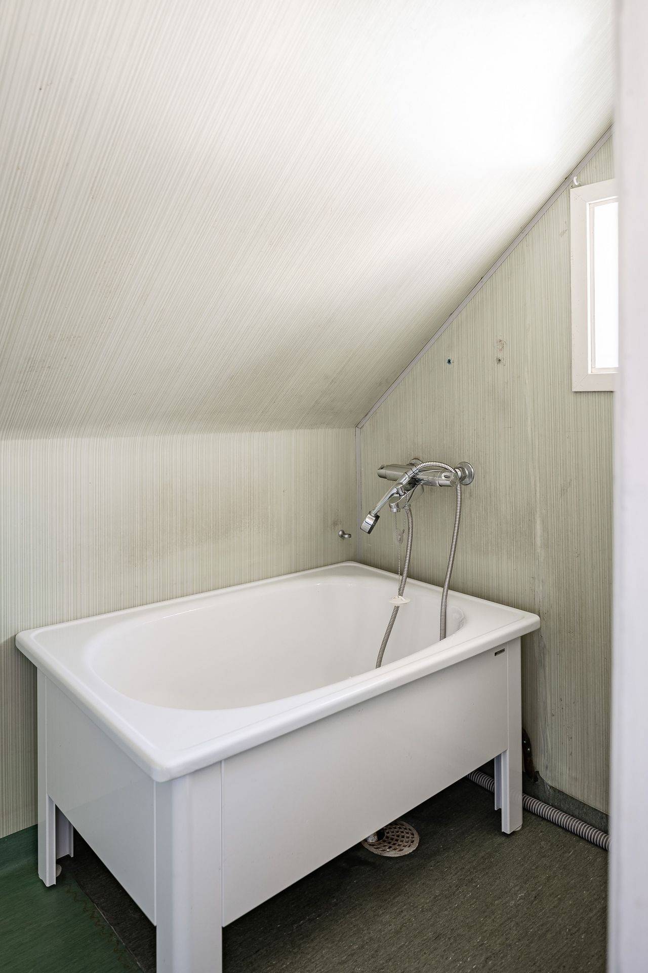 5 rum Gård utan jordbruk på Ljungstorp Haga 1 Ljungstorp Skara kommun - bild 27