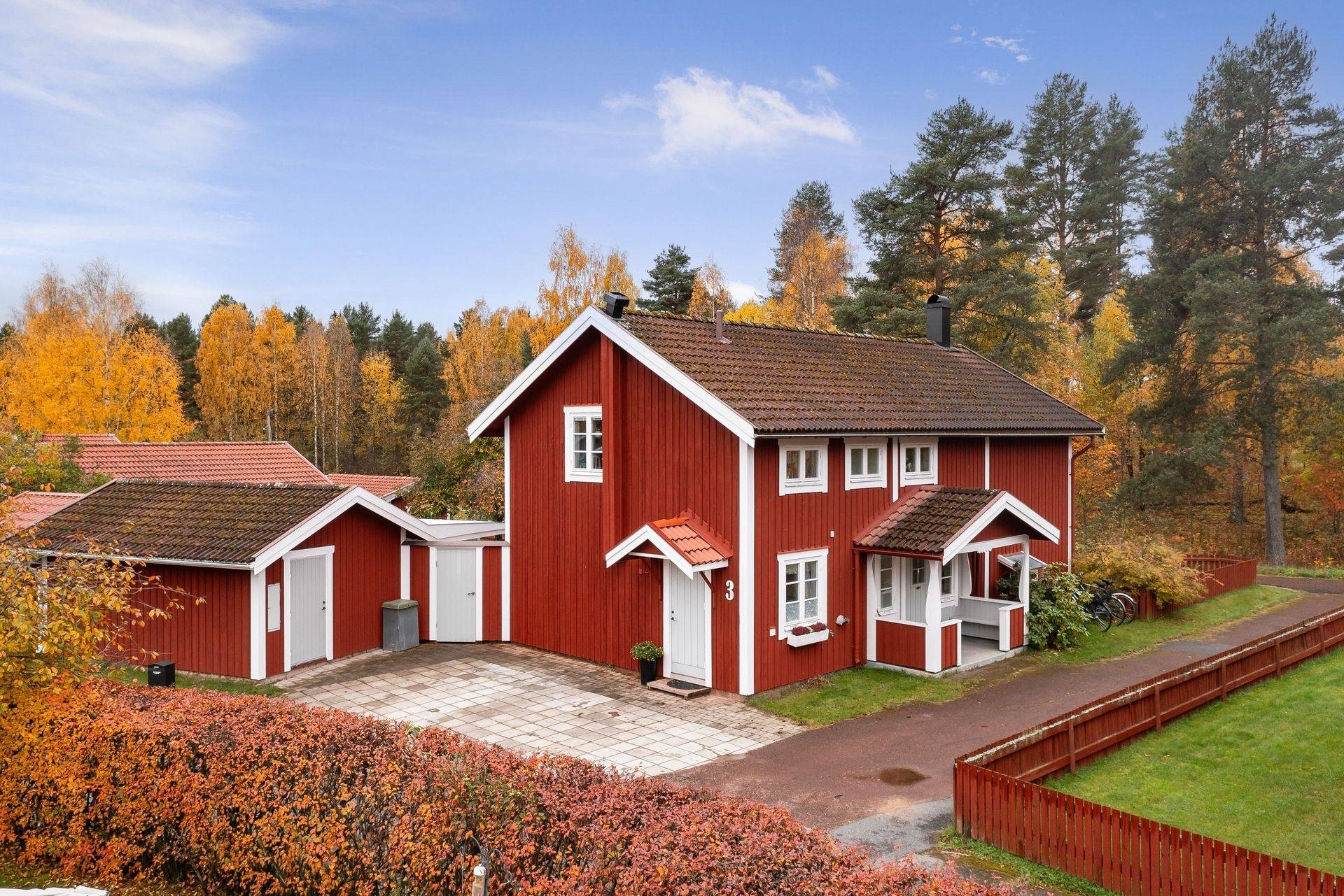 6 rum Villa på Jobs Pers väg 3 Leksand Leksands kommun - bild 2