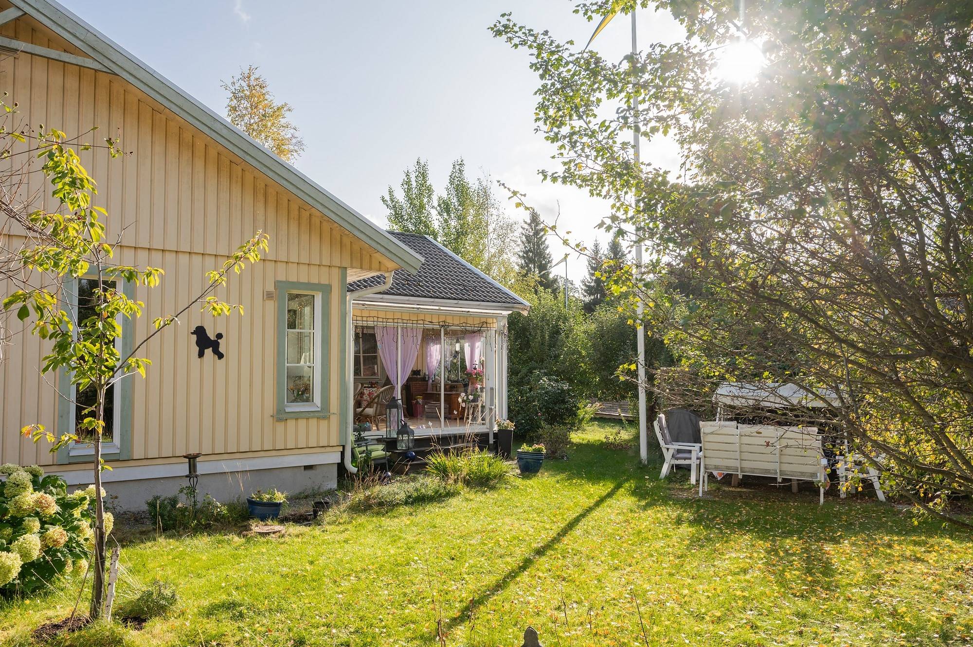 5 rum Villa på Stockrosvägen 8 Tullinge Villastad Botkyrka kommun - bild 35