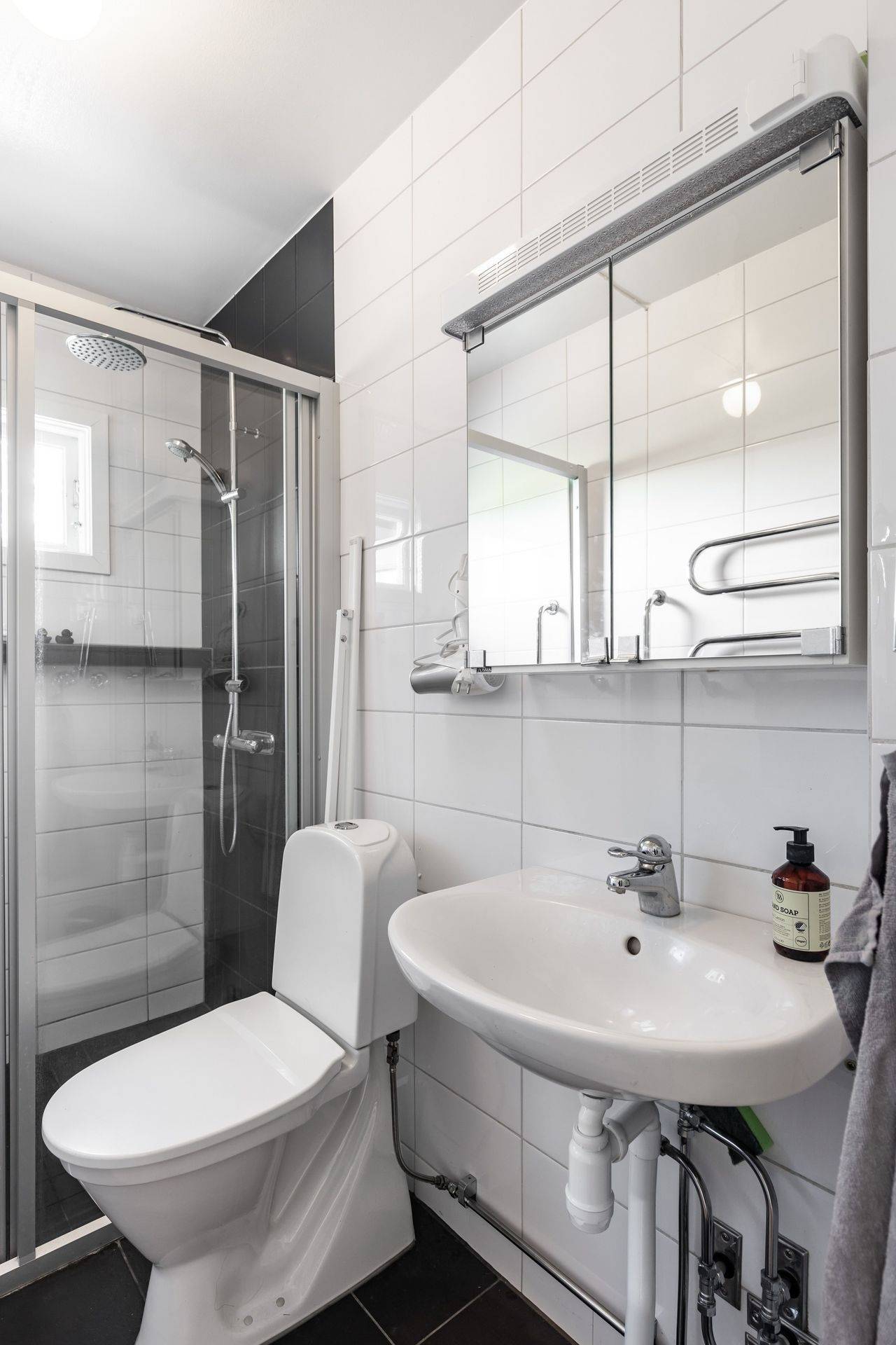 97 m² Vinterbonat fritidshus på Nällsta gård 4 Ytterselö/Nällsta Strängnäs kommun - bild 16