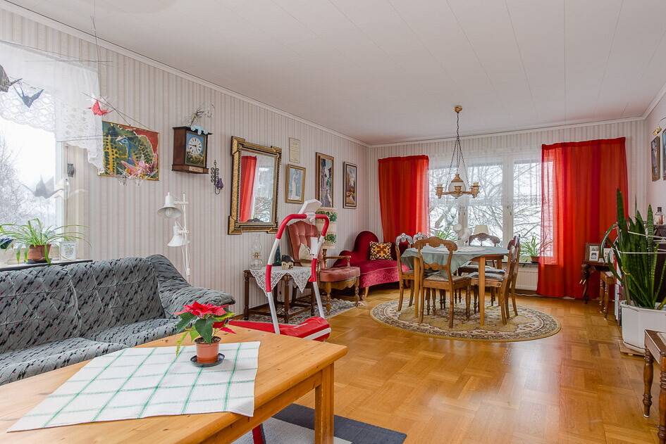 5 rum Villa på Björkvägen 24 BJÖRNLUNDA Gnesta kommun - bild 9