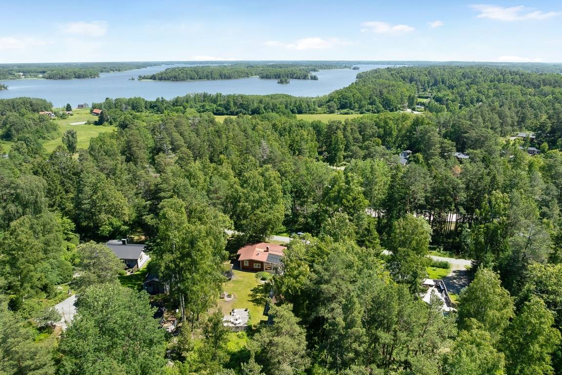 3 rum Vinterbonat fritidshus på Sutarevägen 7 Märsön Enköpings kommun - bild 48
