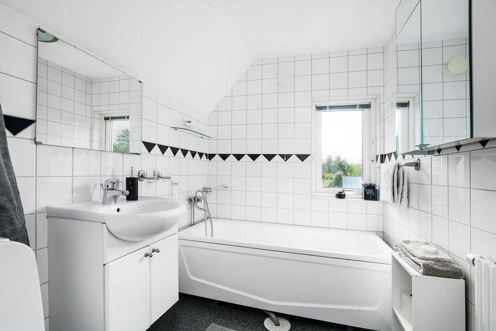 7 rum Villa på Raholmsvägen 167 Alnö Sundsvalls kommun - bild 19