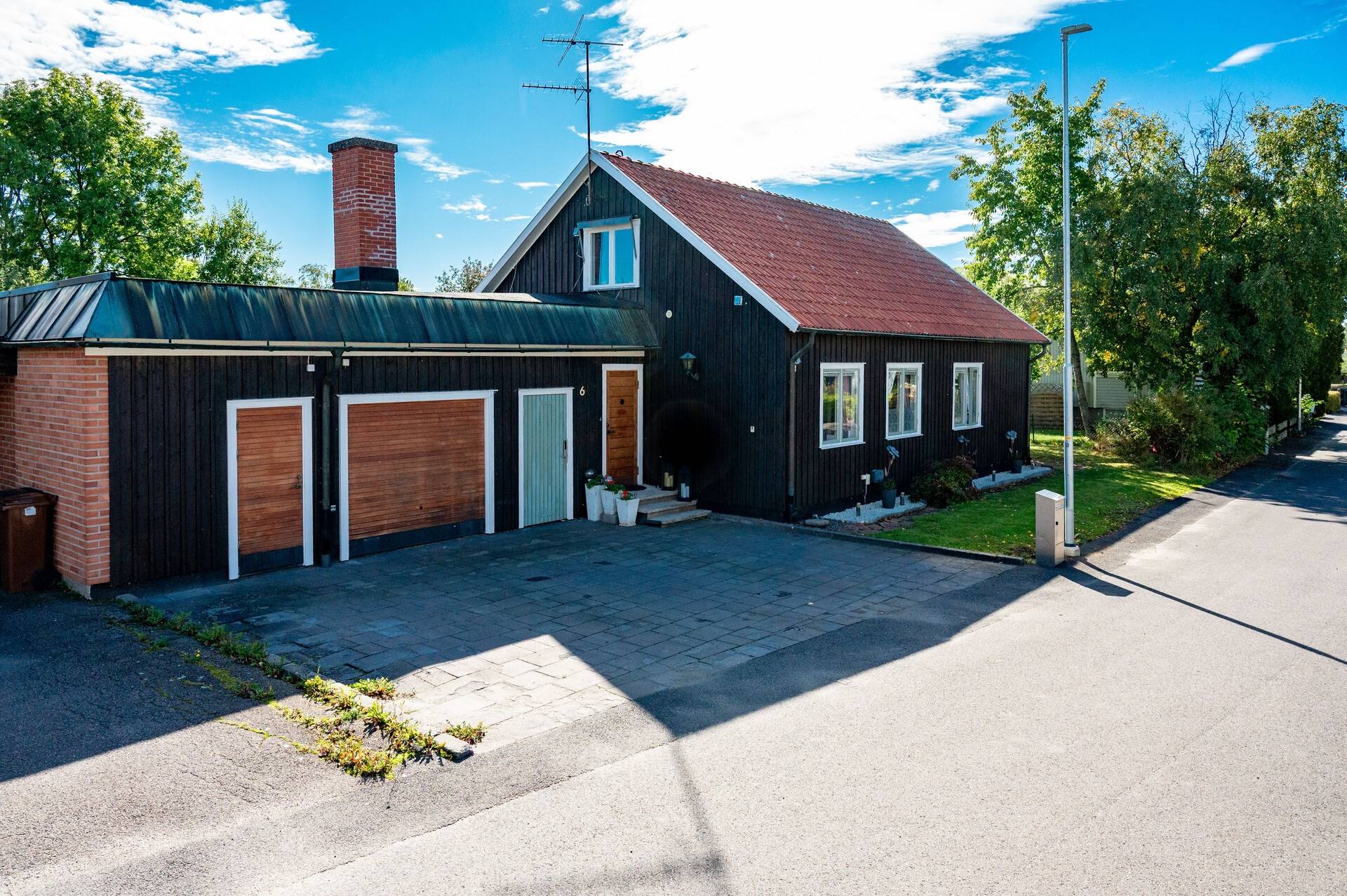 7 rum Villa på Västgötagatan 6 Kvänum Vara kommun - bild 2