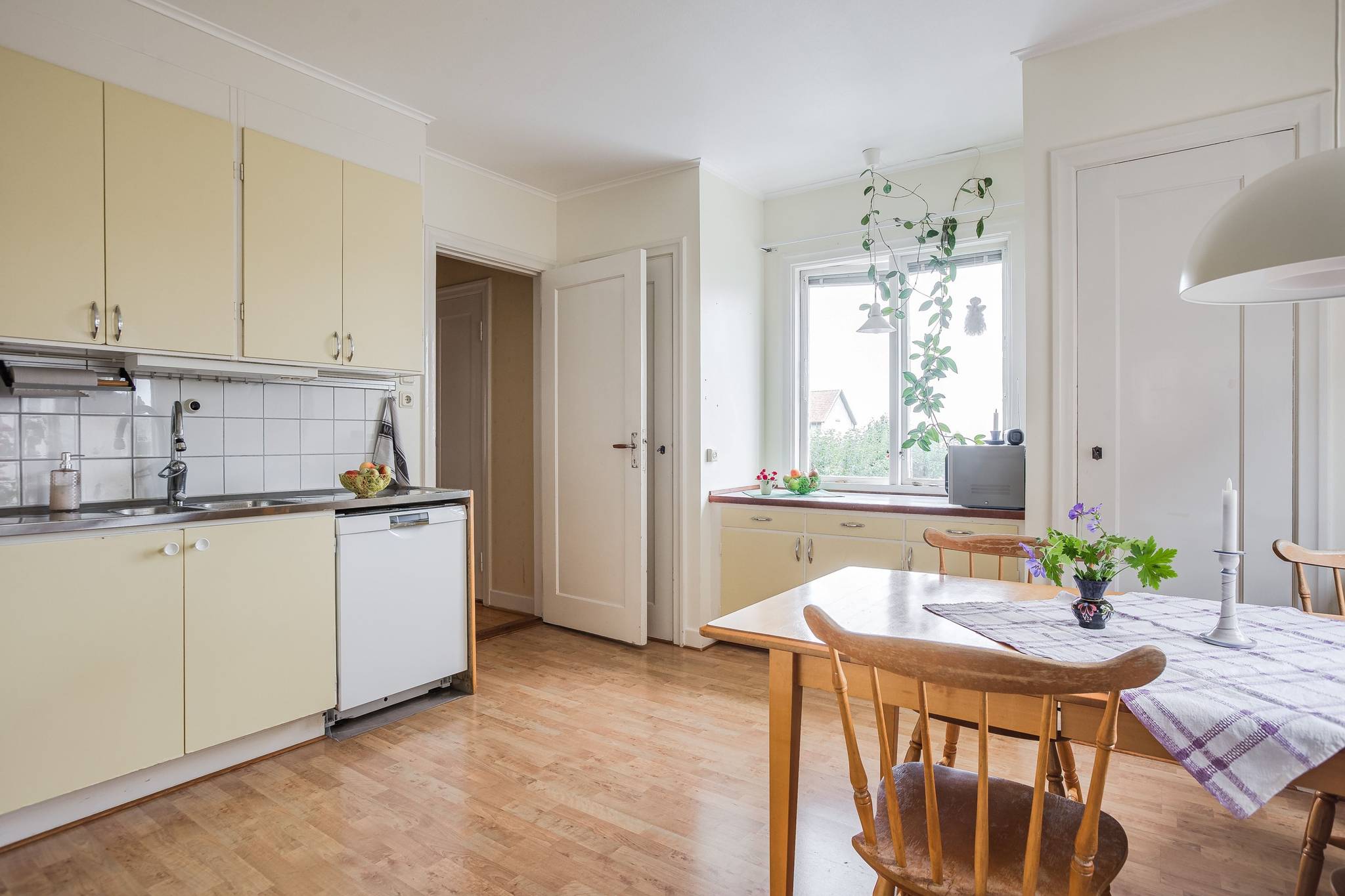6 rum Villa på Sjögatan 35 Gränna Jönköpings kommun - bild 7