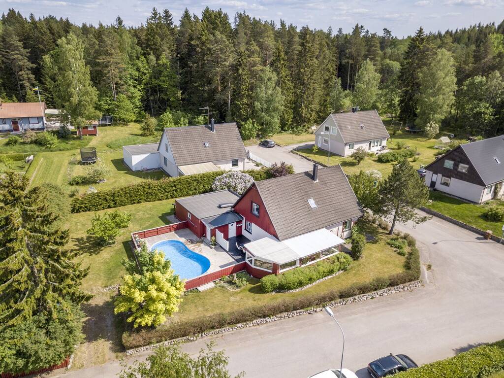 6 rum Villa på Valsängsvägen 27 Skogstorp Eskilstuna kommun - bild 33