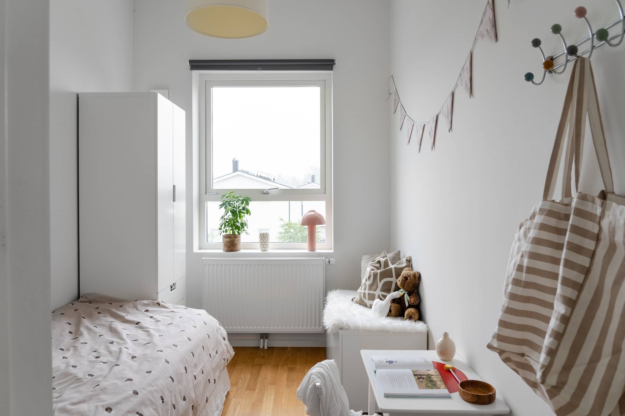 5 rum Radhus på Storstensvägen 103 LINDBACKEN Uppsala kommun - bild 32