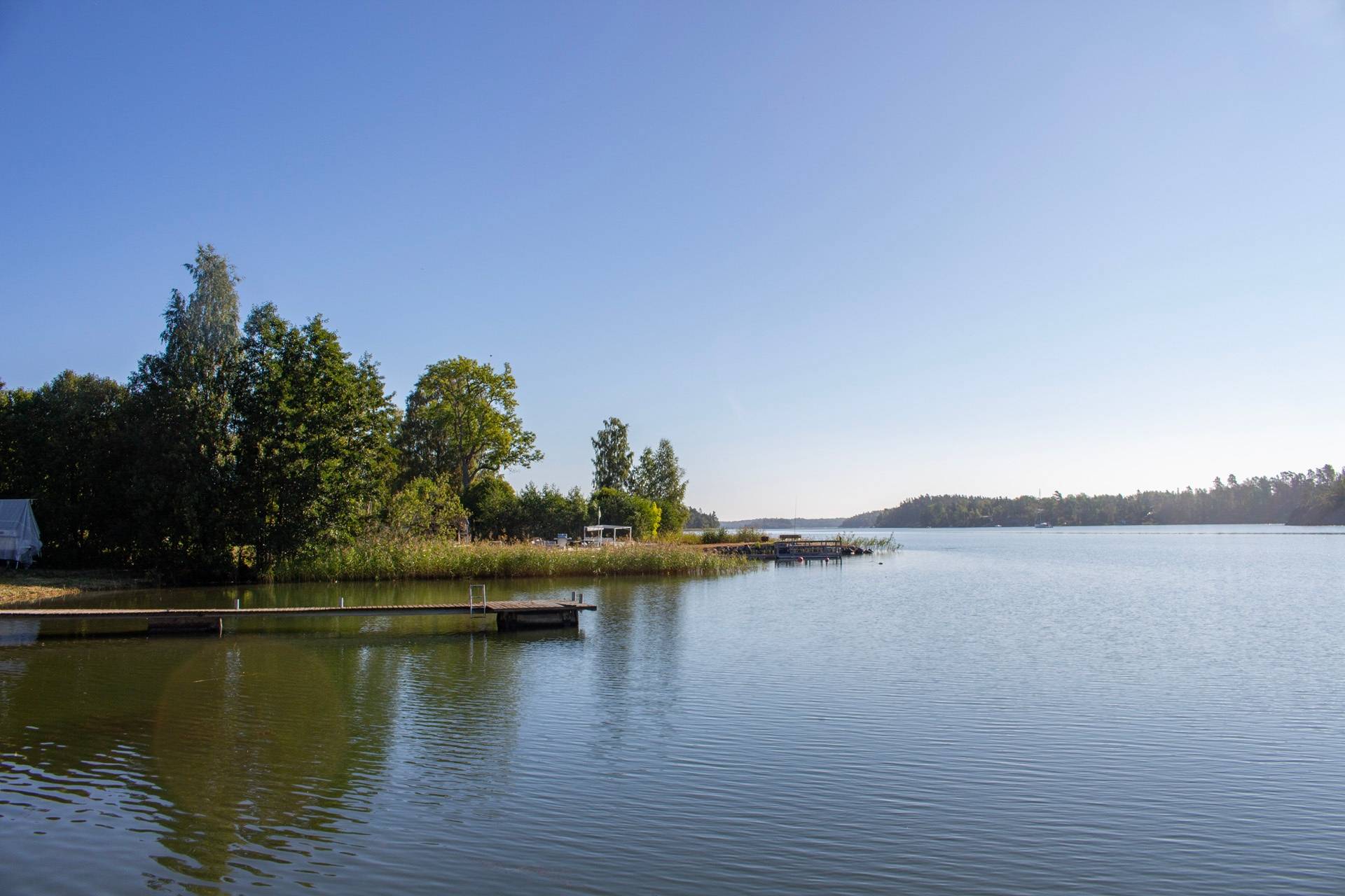 8 rum Vinterbonat fritidshus på Östervik 26-30 Roslagen - sjötomter Norrtälje kommun - bild 18