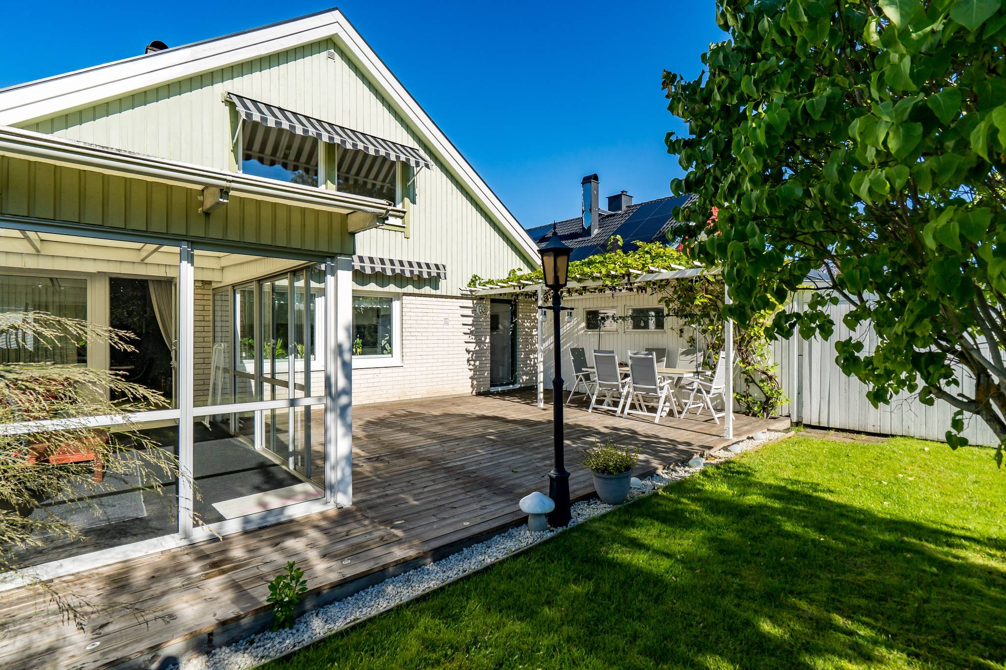 6 rum Villa på Bondgårdsgatan 1H Kumla Stad Kumla kommun - bild 6