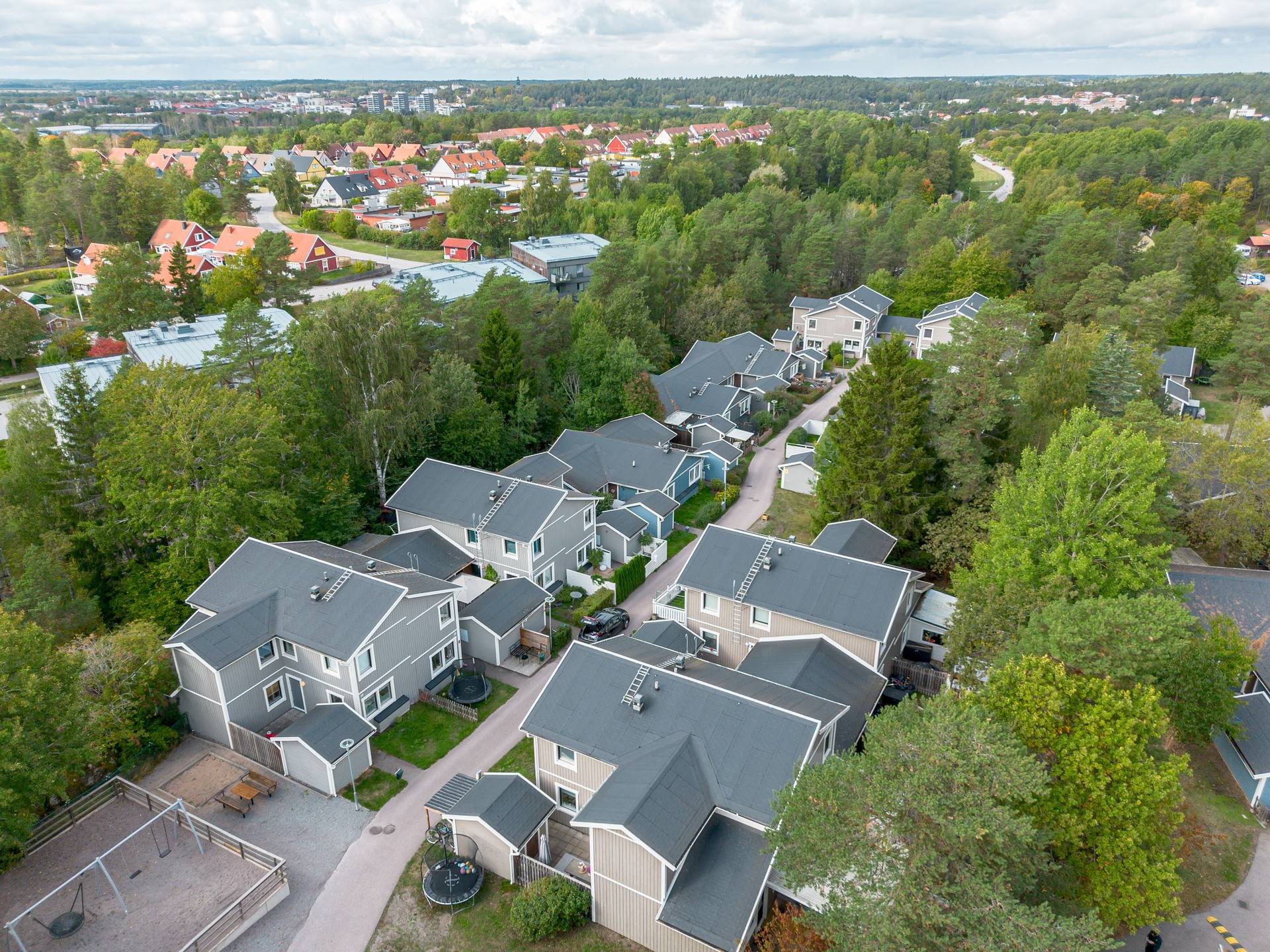 5 rum Radhus på Lärksoppsgatan 106 Bergvreten Enköpings kommun - bild 44