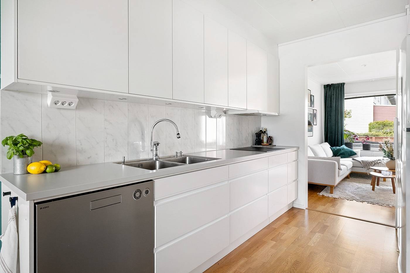 5 rum Radhus på Fänriksvägen 31 Barkarbystaden Järfälla kommun - bild 6