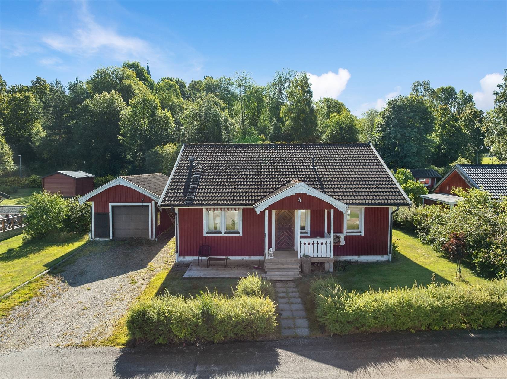 6 rum Villa på Vallvägen 4 Färgelanda Färgelanda kommun - bild 1