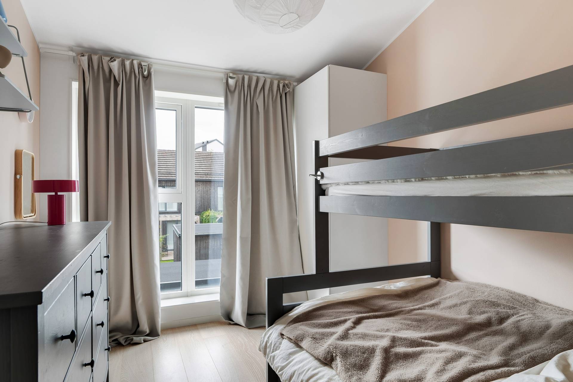 6 rum Parhus på Lunnarevägen 21B Länna Huddinge kommun - bild 32