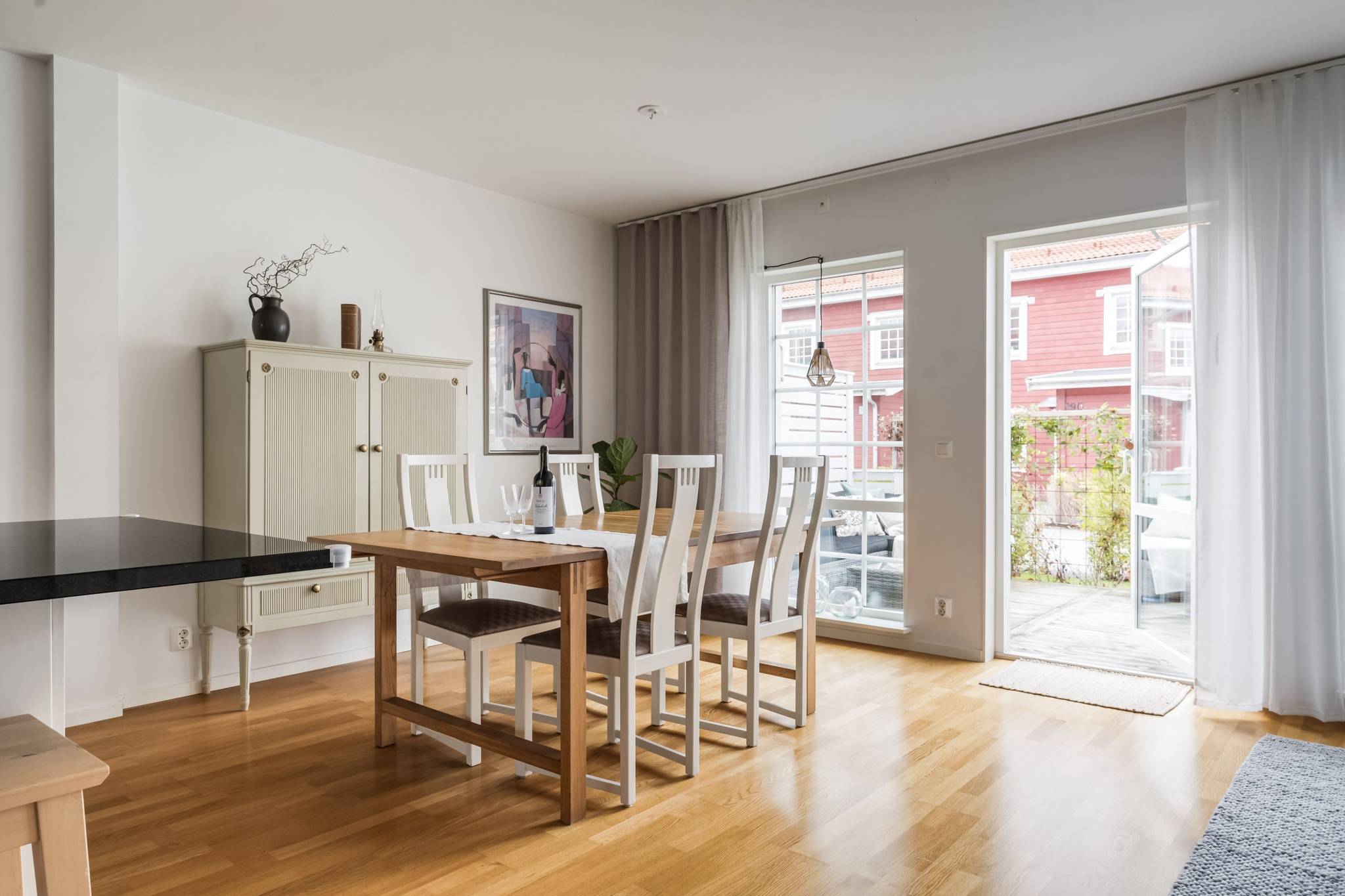5 rum Radhus på Ulsavilagatan 19E Norra Ormesta Örebro kommun - bild 9