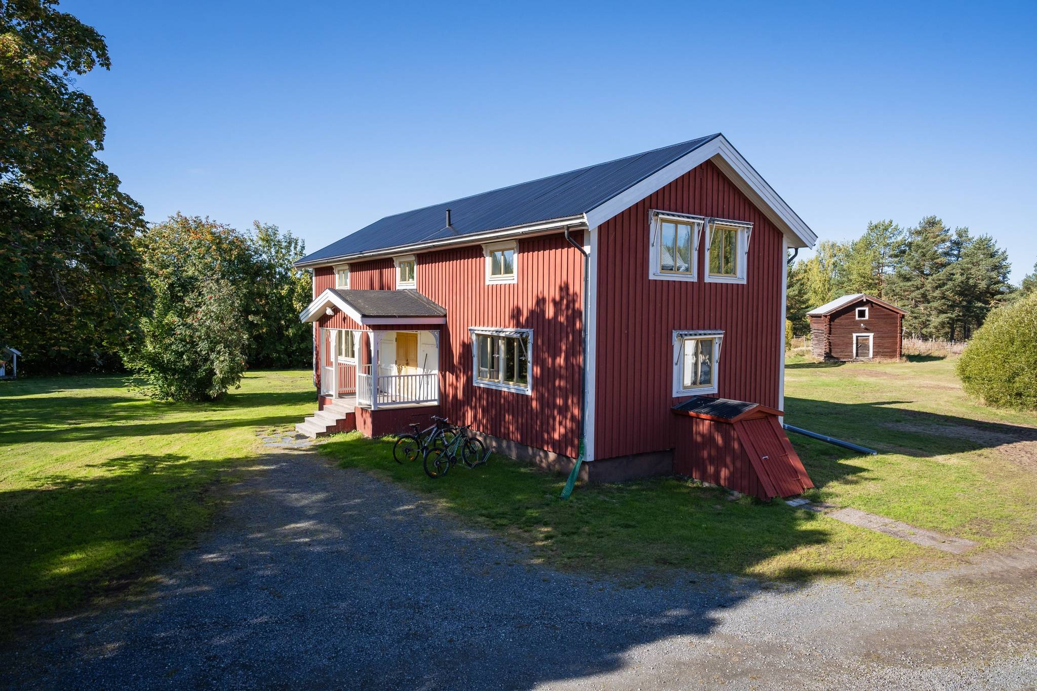 196 m² Gård med jordbruk på Kvarnmyrvägen 7 Skellefteå kommun - bild 3